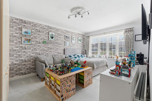 Photo 8- click for photo gallery